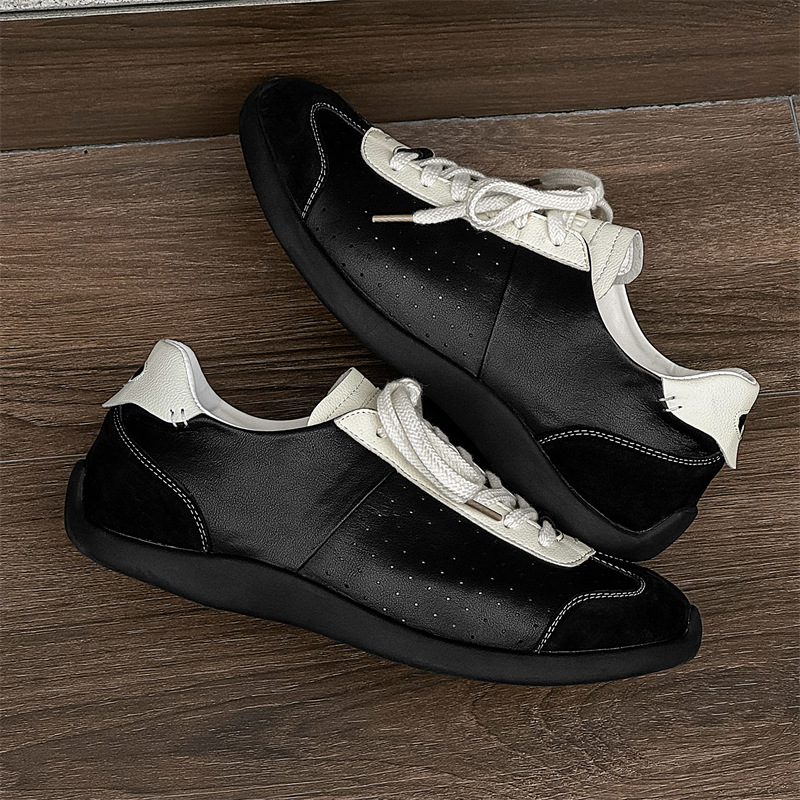 Man's Flat Shoes High Quality  - Outdoor Sport With Sticks review and price